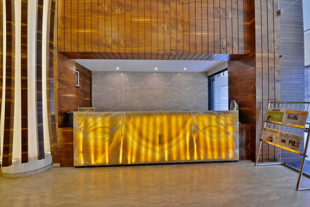 Hotel Silver Oak Bilaspur  Exterior photo